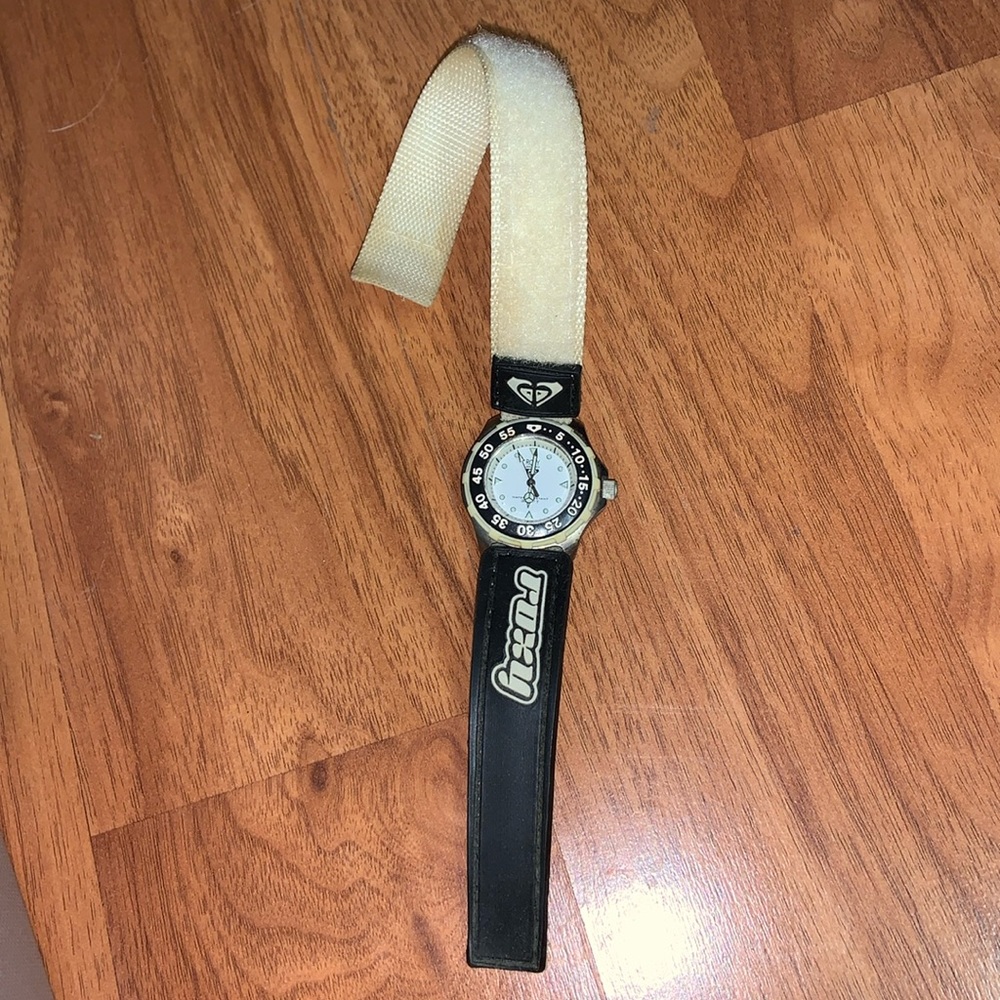Roxy Women's Watch with Black Strap and Cream Velcro Band